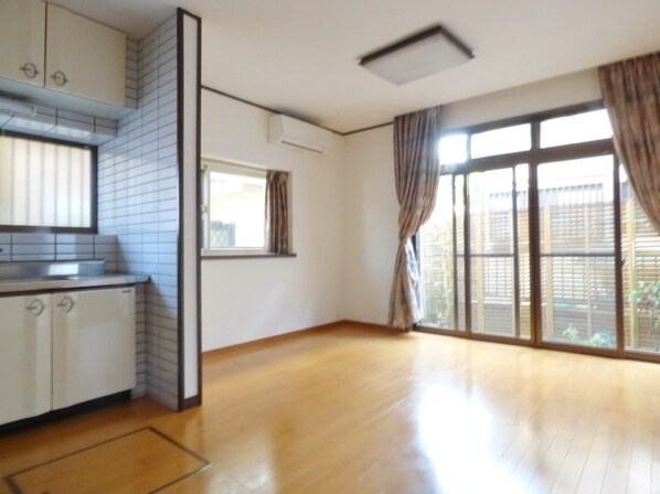 二宮貸家の物件内観写真